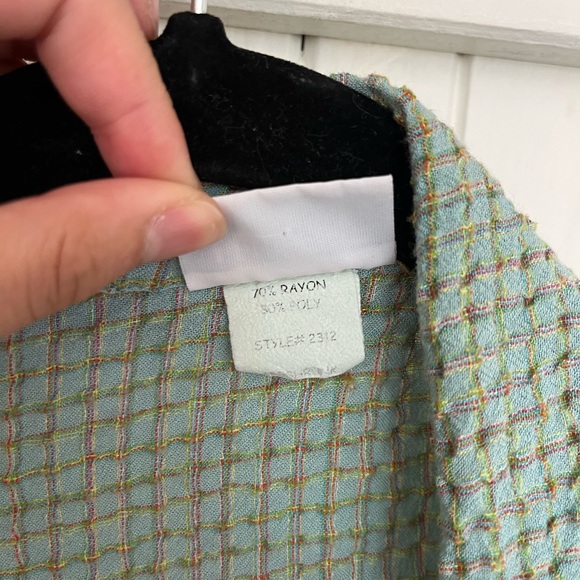 Textured Green Button Down - Picture 5 of 6